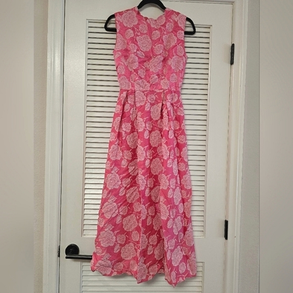 Pink & White Floral Long-Sleeve Sleeveless Feminine Dress With Back Zipper